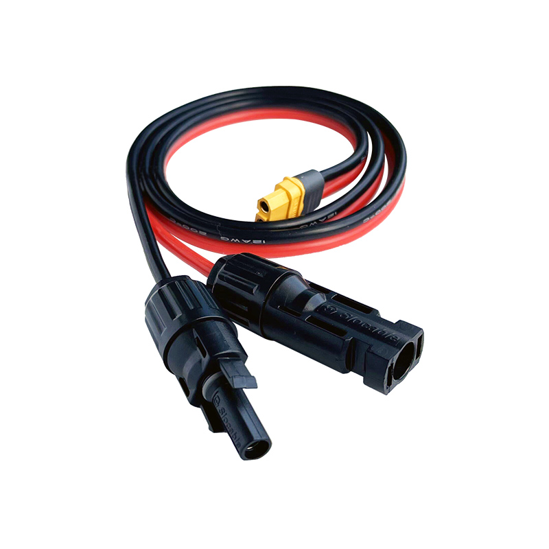 What Safety Rules Should Be Followed When Wiring Solar Panels with High-Current Connectors?